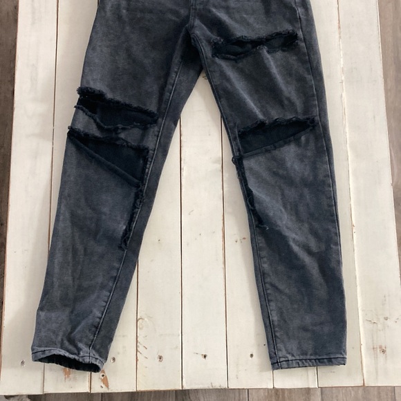 Adika Dark Gray/black destroyed denim, medium - Picture 5 of 12